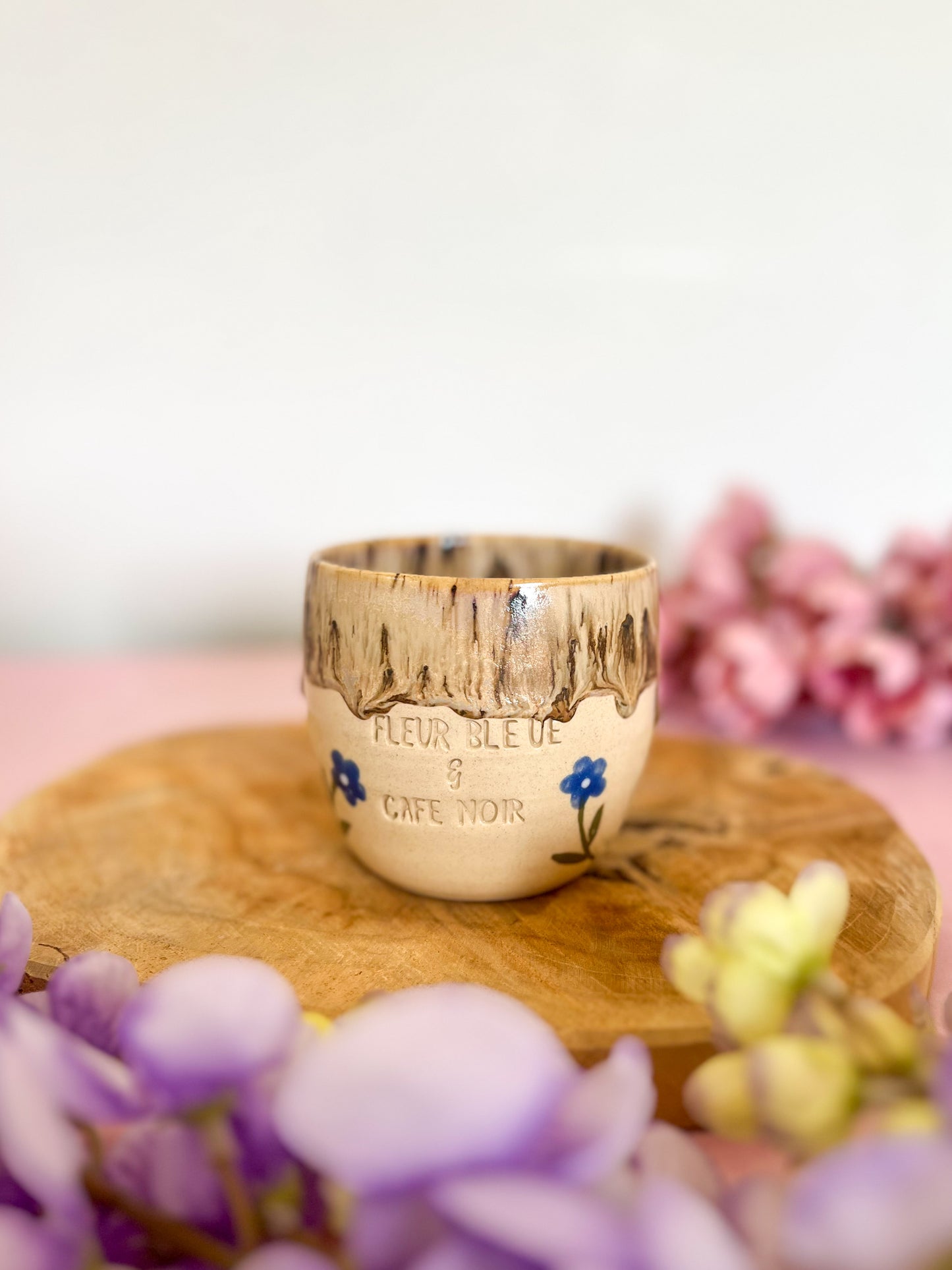 Tasse Fleur Bleue et Café Noir 💙