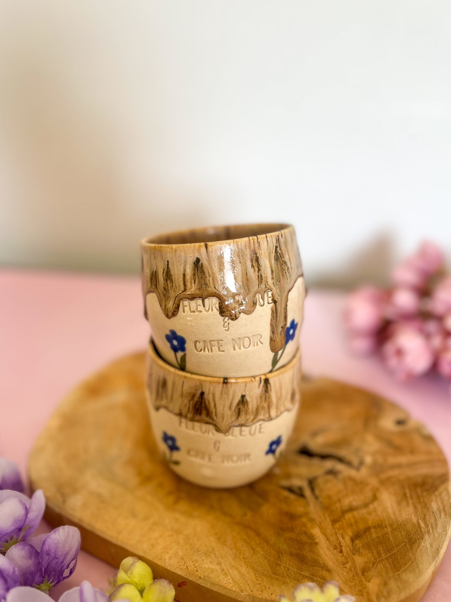 Tasse Fleur Bleue et Café Noir 💙